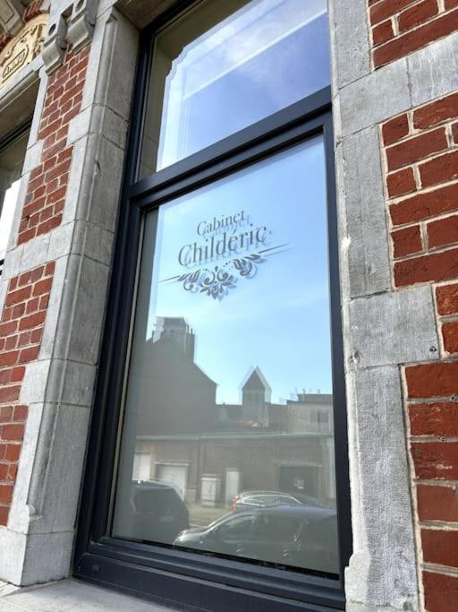 Au Cabinet Childeric Apartment Tournai Exterior photo